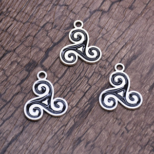 Pendentif logo noir taché d'huile en alliage de zinc, forme irrégulière, pour la fabrication de colliers, accessoire de bijoux DIY - Product Image 4