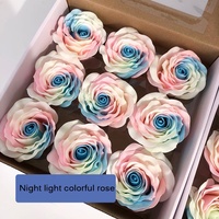 Rose éternelle en savon lumineuse et colorée, toucher naturel de haute qualité, pour la Saint-Valentin