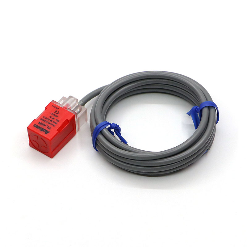 XS8S173NAL2C Inductive Proximity Switch Sensor - 12-24VDC, 5mm Detection, 17x17mm, NPN Output-448761
