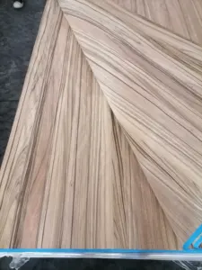 4*8ft Red Light Color Walnut Mismatch Wood Veneer Very Cheap Plywood 18mm Commercial Plywood 3mm Plywood For Laser Cutting