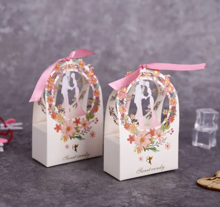 Sacos de doces para convidados e amigos, design oco com arco de casamento, caixa de presente
