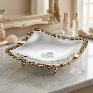 Elegante Bandeja Cuadrada para Servir con Borde Trenzado y Acabado Pulido para Uso Residencial - Product Image 4