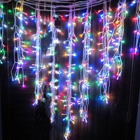 Lumière alimentée par batterie 2020 décoration extérieure lumières de rideau de cascade de noël à Led