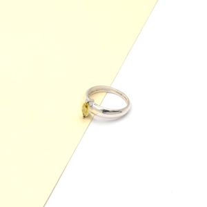 Anillo de Boda Unisex Hecho a Mano con Zafiro Amarillo Talla Marquesa de 4x8mm, Engaste de Bisel de Plata Oxidada, Estilo Bohemio, para Mujeres y Niñas - Product Image 2