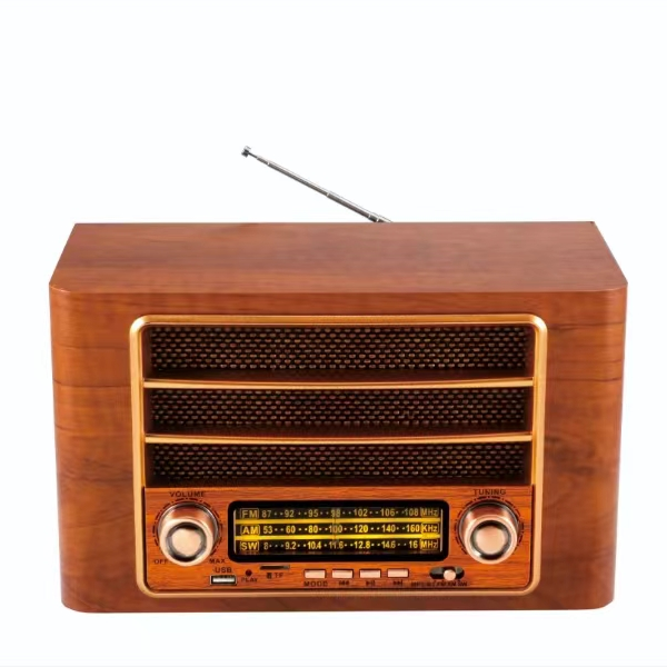 Battery Operated Vintage Clock Radio with AM/FM Analogue Tuning