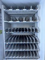 Distributeur automatique de nourriture et de boissons en libre-service 24h/24 et 7j/7 en Allemagne, distributeur automatique extérieur, étanche