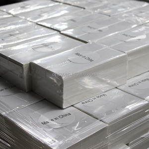 Étiquettes thermiques directes en vinyle imperméable sensible à la chaleur 4 x 6 pour codes-barres, autocollantes perforées pour expédition, 500 pièces - Product Image 5