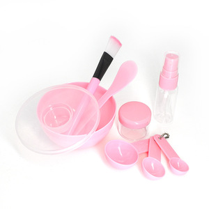Kit de Soins Visage Unisexe : Bol à Masque, Pinceau Applicateur de Masque en Gel Doux, Flacon Pulvérisateur Hydratant en Silicone pour Peau - Product Image 5