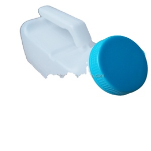 Échantillon GRATUIT DL331 – Urinoir portable en plastique pour homme avec couvercle – Bouteille d'urine pour hommes, récipient d'urine pour hôpital, extérieur, adulte - Product Image 5