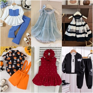 Ventes en gros d'usine, vêtements d'occasion pour enfants du Royaume-Uni, balles de vêtements en polysoie, robes, t-shirts, mélange en vrac - Product Image 5