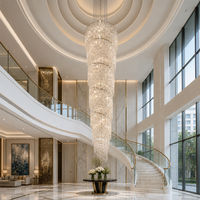 Lustre en cristal en spirale longue de luxe moderne Senfey pour hall à double hauteur, hall d'hôtel, éclairage de projet