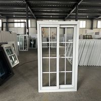 Dernières fenêtres coulissantes horizontales modernes en PVC à double vitrage insonorisées avec moustiquaires magnétiques pour usage extérieur de villas et entrepôts