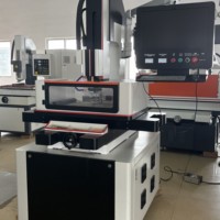 Machine de perforation à haute vitesse à commande numérique par ordinateur (CNC) à trois axes, machine à électro-érosion à petits trous CNC