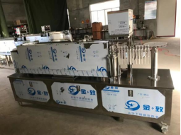 Máquina <span class=keywords><strong>de</strong></span> Llenado, Sellado y Empaquetado <span class=keywords><strong>de</strong></span> Tubos <span class=keywords><strong>de</strong></span> Plástico para Helados y Jugos Rotatorios <span class=keywords><strong>de</strong></span> la Mejor Calidad - Product Image 4