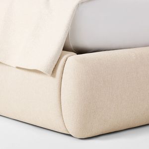 Cama Moderna con Cabecera Tapizada en Lino, Lujosa con Mesita de Noche Integrada, Camas de Madera Sólida para Dormitorio de Villa MV-WE-26 M - Product Image 5