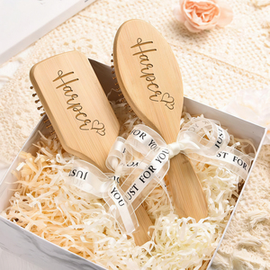 Cepillo para el Cabello con Nombre Grabado Personalizado, Peine <span class=keywords><strong>de</strong></span> Madera con Cojín <span class=keywords><strong>de</strong></span> Aire para Desenredar, Regalo para Damas <span class=keywords><strong>de</strong></span> Honor, Recuerdos para <span class=keywords><strong>Despedida</strong></span> <span class=keywords><strong>de</strong></span> <span class=keywords><strong>Soltera</strong></span> - Product Image 1