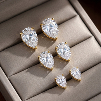 Anting Tusuk Zirkonia Kubik AAAAAA Bentuk Tetesan Air Mata yang Cantik, Bahan Baja Tahan Karat 316 Berlapis Emas dengan Setting Prong untuk Wanita