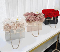 Boîte à fleurs pliable créative pour la Saint-Valentin Xiangheng avec laminage mat, emballage en carton rigide recyclable