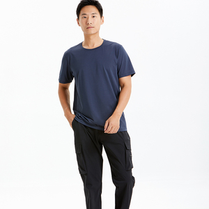 Camiseta Básica de Cuello Redondo para Hombre, Corte Clásico, Manga Corta, Ajuste Regular, Suave, Ligera, de Color Sólido, para el Día a Día - Product Image 5