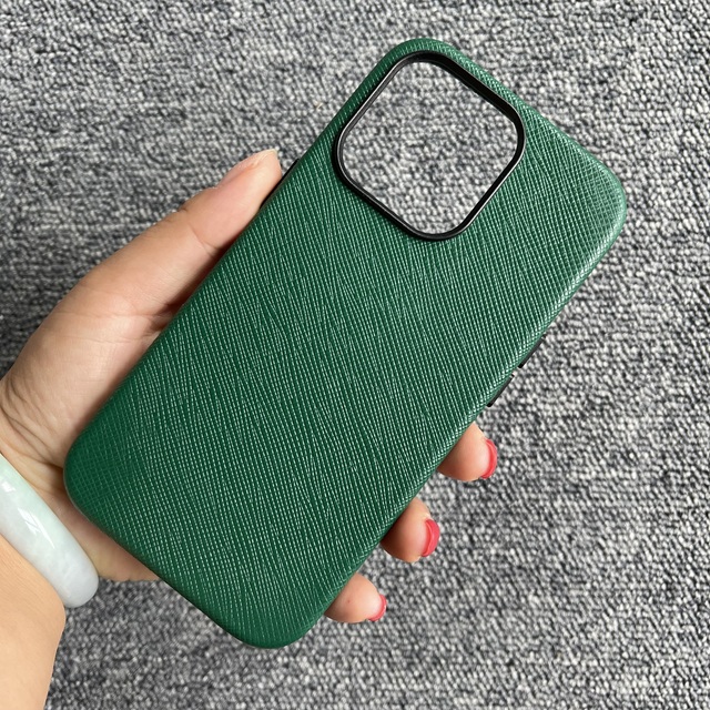 Full Covering Wrapped Edge Luxury Safiano Leather Case for for 14 Pro & Pro Max Wireless Charging Shockproof Design