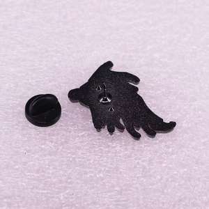 You Take My Breath Away Cute Pin Gothic Ghost Pin Dark Romantic Jewelry para Moody Souls Poets UV Black Nickel - Product Image 3