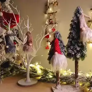 圣诞室内餐桌装饰发光二极管照明毛绒公仔圣诞老人摆件圣诞树