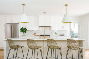 Armoire de cuisine en bois massif de style luxueux avec dessus en marbre Aisdecor, imperméable, blanche - Product Image 5