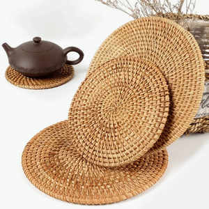 Posavasos tejidos de ratán resistentes al calor personalizados al por mayor diseño de placa de flores decoración de vacaciones regalo artesanías de mimbre de Vietnam - Product Image 2