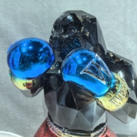 Statue de gorille de boxe intérieure/extérieure en fibre de verre personnalisable Sculpture en résine peinte à la main Décoration pour intérieur et extérieur