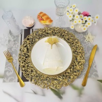 Assiettes de présentation décoratives de luxe vintage dorées en mélamine de 13 pouces pour l'exportation, mariages, hôtels, fêtes