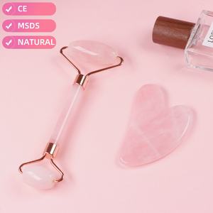 بكرة من اليشم كوارتز وردي طقم من حجر الجمشت الأخضر والوردي والأبيض على شكل قلب من اليشم Gua Sha وgua Guasha Kit - Product Image 1