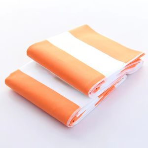 Telo mare Double-face in velluto ad asciugatura rapida in poliestere-bambù con stampa a strisce leggero e facile da riporre - Product Image 4