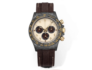 Estuche de Fibra de Carbono con Brillo Nocturno, Edición Personalizada - Apto para Uso Casual y de Negocios, Relojes Premium de Alta Gama - Product Image 1