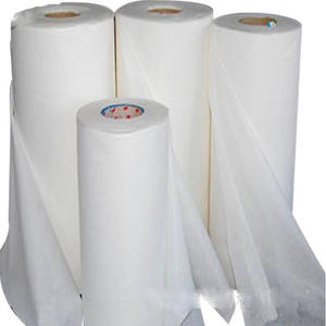 Tissu non tissé en polypropylène 100% pour l'emballage des fleurs, tissu pour protéger les plantes des gelées d'hiver - Product Image 6