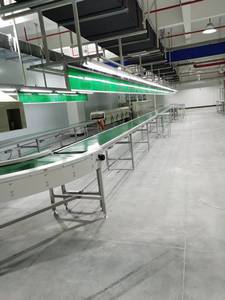 Çalışma masaları montaj hattı 45/90/180 derece eğri bant konveyör üretimi yüksek verimli pikap konveyör - Product Image 6