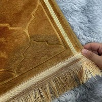 2025 Tapis de Pèlerinage Modernes Personnalisables de Haute Qualité en Tissu Raschel Jacquard Peluche Bordures en Dentelle Florale Direct Chine