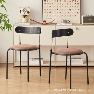 Chaise de salle à manger en bois massif, dossier rembourré, structure en métal, style nordique, pour la salle à manger à domicile, usage adulte - Product Image 4