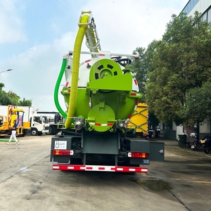 Venta Directa de Fábrica: Camión de Succión de Aguas Residuales de Servicio Pesado 6x4 con Bomba Italiana, Camión de Succión Sino Howo - Product Image 5
