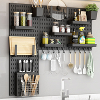 Support de panneau perforé à un niveau efficace et moderne Design peu encombrant pour la maison Cuisine Salon en plastique pour outils Pots de literie