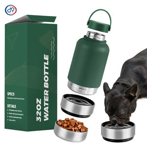 Bouteille d'eau pour chien 3 en 1 à vendre, bouteille d'eau portable pour animaux de compagnie pour les voyages en plein air, la marche, avec un récipient pour la nourriture pour chien et chat - Product Image 1