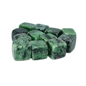 Wholesale 20-30mm Natural Zoisite Ruby Square Tumbled Stones Feng Shui Agate Gemstone for Home Decoration Buddhism Theme