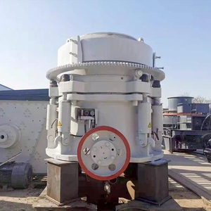 Concasseur de pierres et de roches hydraulique à cône multicylindre à moteur AC haute performance, capacité de 175-320 t/h pour la construction - Product Image 2