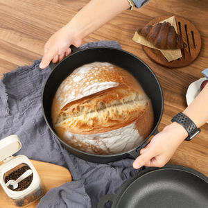 Juego de 6 Piezas de Ollas Holandesas de Hierro Fundido con Tapa, Kit para Hornear Pan, Pre-Sazonado, Ecológico, Apto para Congelador, Compatible con Todas las Estufas - Product Image 3