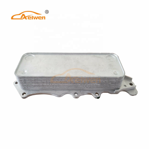 <span class=keywords><strong>Refroidisseur</strong></span> d'<span class=keywords><strong>huile</strong></span> utilisé pour MERCEDES BENZ 6421800165 - Product Image 1