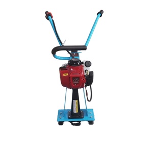 Machine vibrante de finition de surface pour béton à moteur essence, faible coût d'entretien - Product Image 1