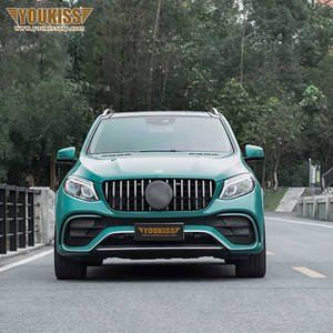 Kit de parachoques de coche UKISS para <span class=keywords><strong>Benz</strong></span> ML 12-15 actualización a <span class=keywords><strong>2023</strong></span> GLE63 <span class=keywords><strong>AMG</strong></span> estilo incluye nuevo capó faro luz trasera guardabarros rejilla - Product Image 3