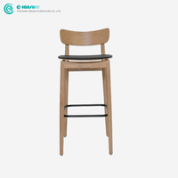 Ensemble table et chaises de bar vintage en bois massif, style classique pour restaurant occidental, café, hôtel, complexe hôtelier