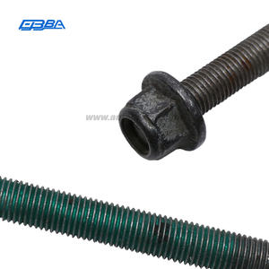 Pernos Traseros Originales de Alta Calidad en Perfecto Estado para Porsche 992 - Product Image 5