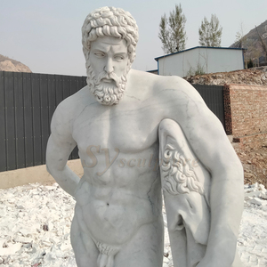 Escultura de Hombre Desnudo Griego Musculoso Tallada en Mármol Blanco Piedra en Venta - Product Image 3