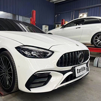 Kit de carrosserie de pare-chocs de bonne qualité pour Mercedes Benz Classe C W206 2022-Conversion au style C63 AMG.